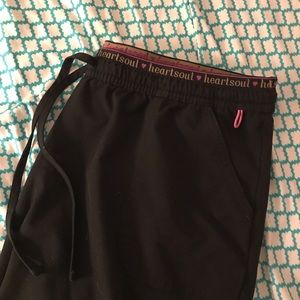 Black Heartsoul scrub pants 🖤